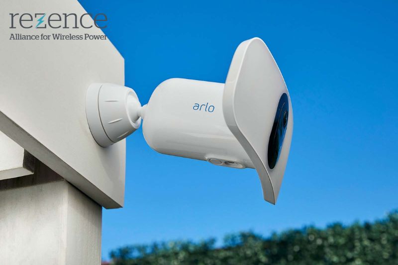 Arlo Pro 3 Floodlight Camera